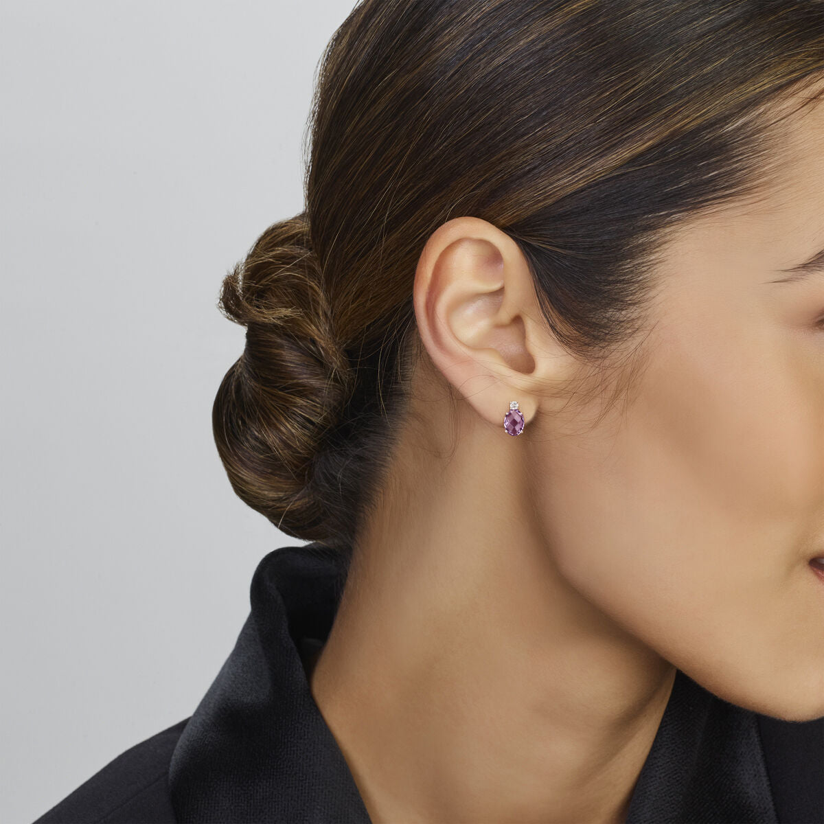 Zilveren oorknoppen amethist en zirkonia